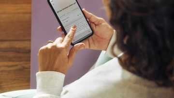 STUDY: Digital Detox Can Reverse 10 Years of Brain Aging